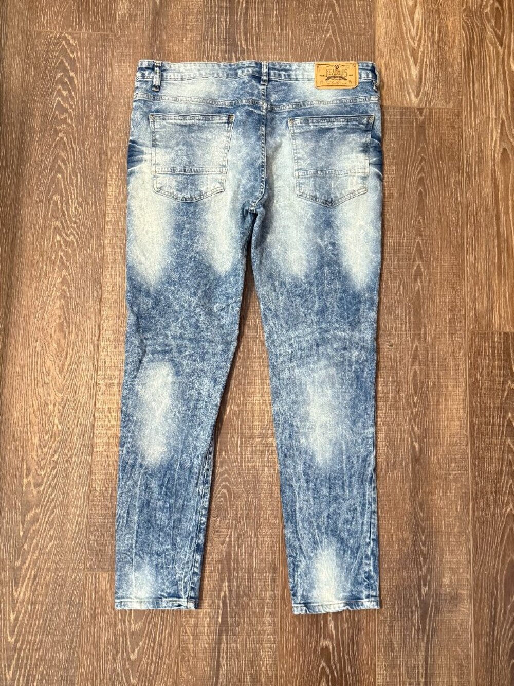 Jeanius Akademics Distressed Jeans–Size 38x32